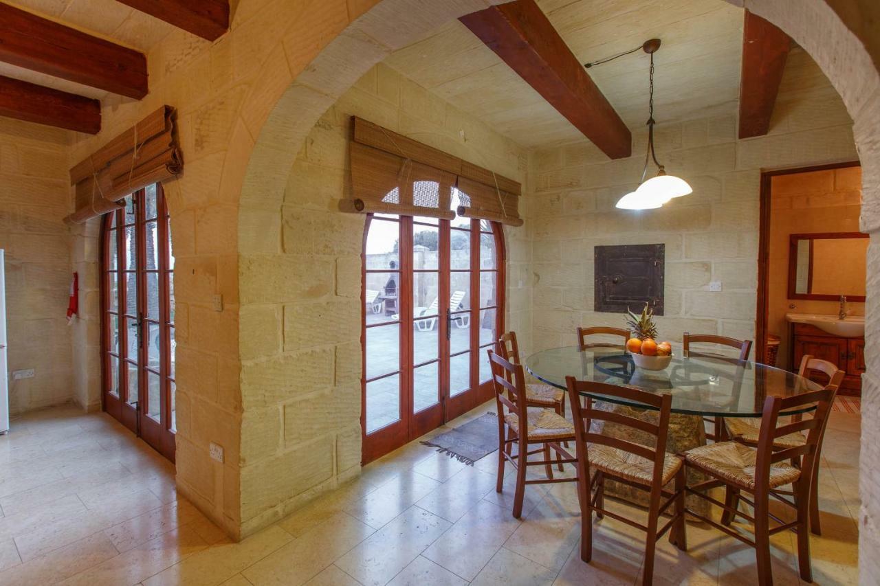Il-Palma Holiday Farmhouse With Sunny Private Pool In Island Of Gozo Għarb 外观 照片